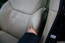 2008款雷克萨斯LX570内饰