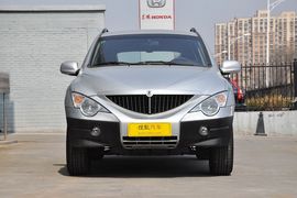 2011款双龙爱腾2.3L两驱精英版