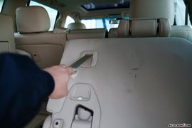 2008款雷克萨斯LX570内饰