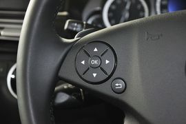 2013款奔驰E300L时尚型