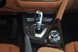 2013款宝马320Li豪华型