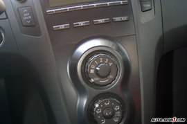 2008款雅力士RS至尊劲锐版试驾