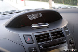 2008款雅力士RS至尊劲锐版试驾