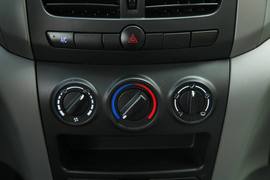 2013款郑州日产帅客1.5L