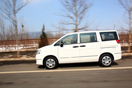 2013款郑州日产帅客1.5L