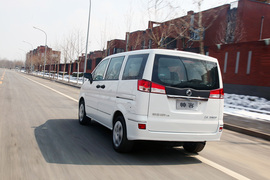 2013款郑州日产帅客1.5L
