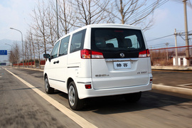 2013款郑州日产帅客1.5L
