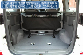 2013款郑州日产帅客1.5L