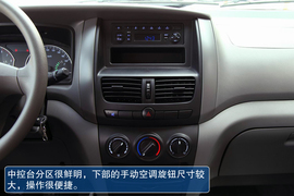 2013款郑州日产帅客1.5L