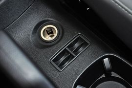 2011款雪佛兰爱唯欧两厢1.4SL自动型