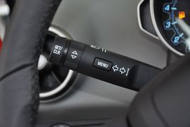 2011款雪佛兰爱唯欧两厢1.4SL自动型