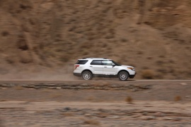 2013款福特探险者试驾