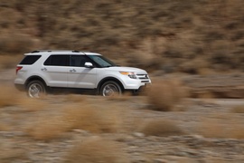 2013款福特探险者试驾