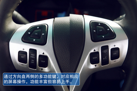 2013款福特探险者试驾