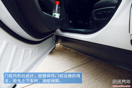 2013款福特探险者试驾