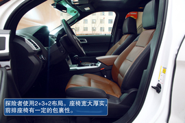 2013款福特探险者试驾