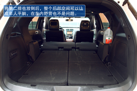 2013款福特探险者试驾