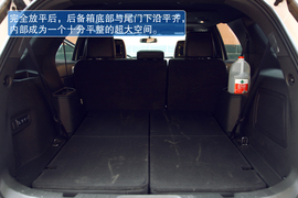 2013款福特探险者试驾