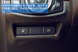 2013款福特探险者试驾