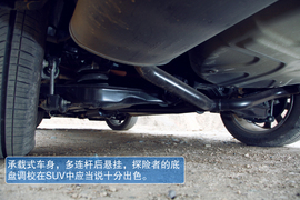 2013款福特探险者试驾