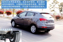 试驾江淮瑞风S5