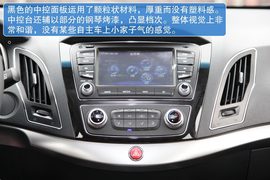 试驾江淮瑞风S5