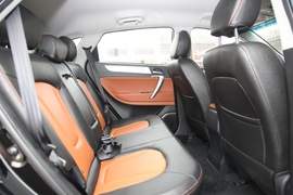 试驾江淮瑞风S5