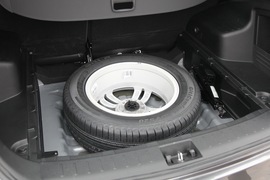 试驾江淮瑞风S5