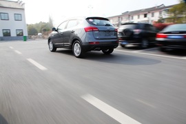 试驾江淮瑞风S5