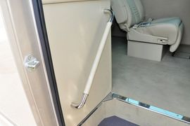 2013款日产碧莲4.5L