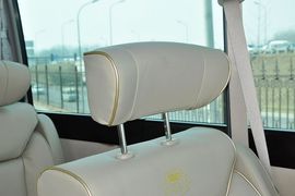 2013款日产碧莲4.5L