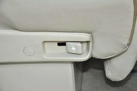 2013款日产碧莲4.5L