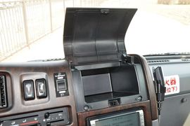 2013款日产碧莲4.5L