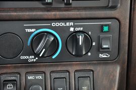 2013款日产碧莲4.5L