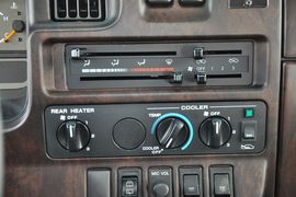 2013款日产碧莲4.5L