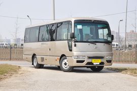 2013款日产碧莲4.5L