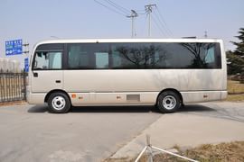 2013款日产碧莲4.5L