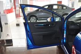 2012款雪铁龙世嘉两厢2.0L自动乐炫型