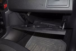 2012款雪铁龙世嘉两厢2.0L自动乐炫型