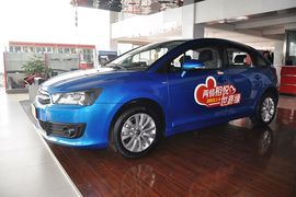 2012款雪铁龙世嘉两厢2.0L自动乐炫型