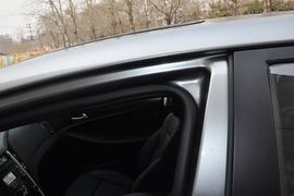 2013款现代索纳塔八2.0GLX自动豪华版