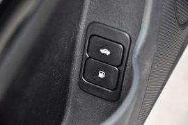 2013款北京绅宝1.8T手自一体到店实拍