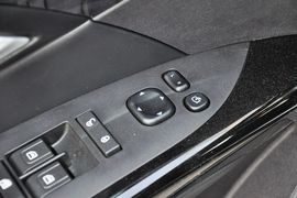 2013款北京绅宝1.8T手自一体到店实拍