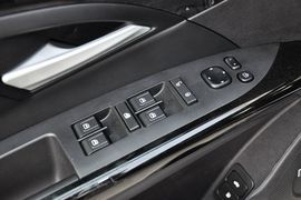 2013款北京绅宝1.8T手自一体到店实拍