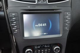 2013款北京绅宝1.8T手自一体到店实拍