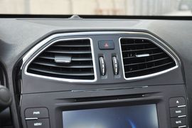 2013款北京绅宝1.8T手自一体到店实拍