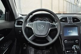 2013款北京绅宝1.8T手自一体到店实拍