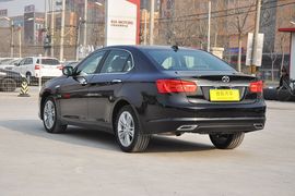 2013款北京绅宝1.8T手自一体到店实拍