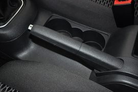2012款大众高尔夫1.6L手动时尚型