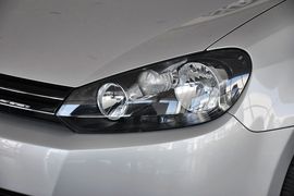 2012款大众高尔夫1.6L手动时尚型